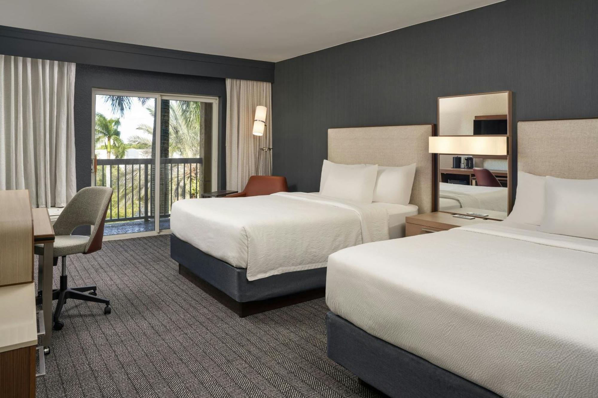 Courtyard By Marriott Fort Lauderdale Weston Esterno foto